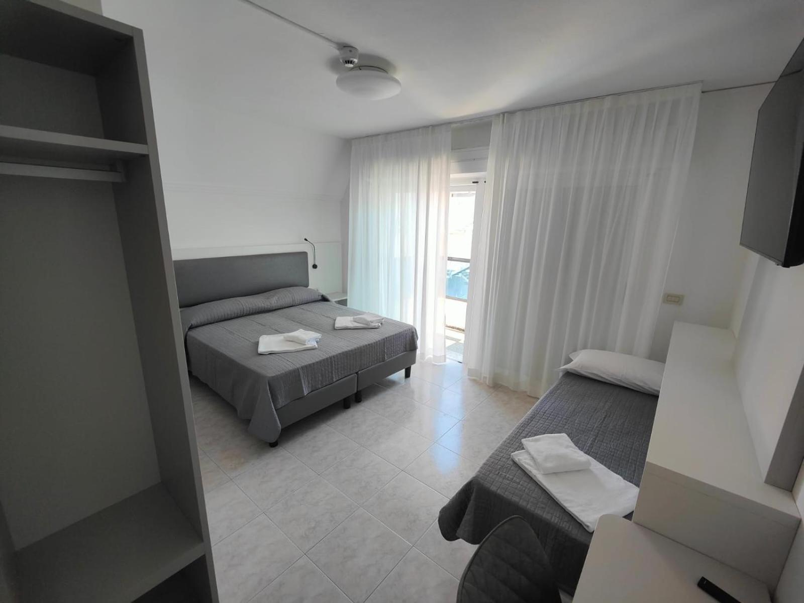 Superior Triple Room with Terrace,1682934975:JPEG